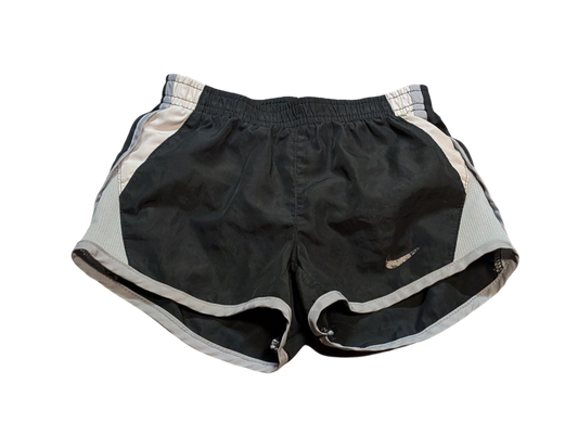 Short sport 3-4ans Nike*