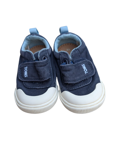 Chaussures gr 5 jeune enfant Toms