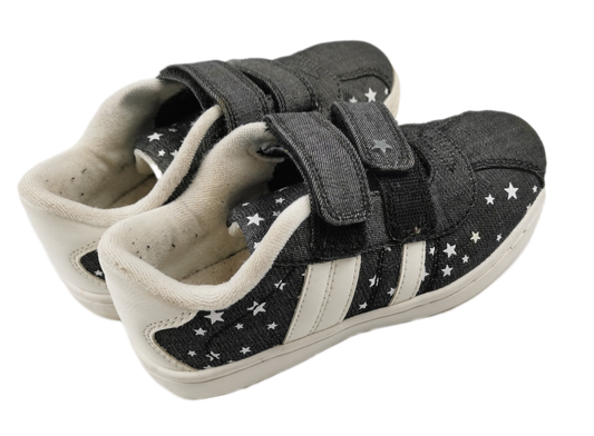 Chaussures gr 10 enfant Next