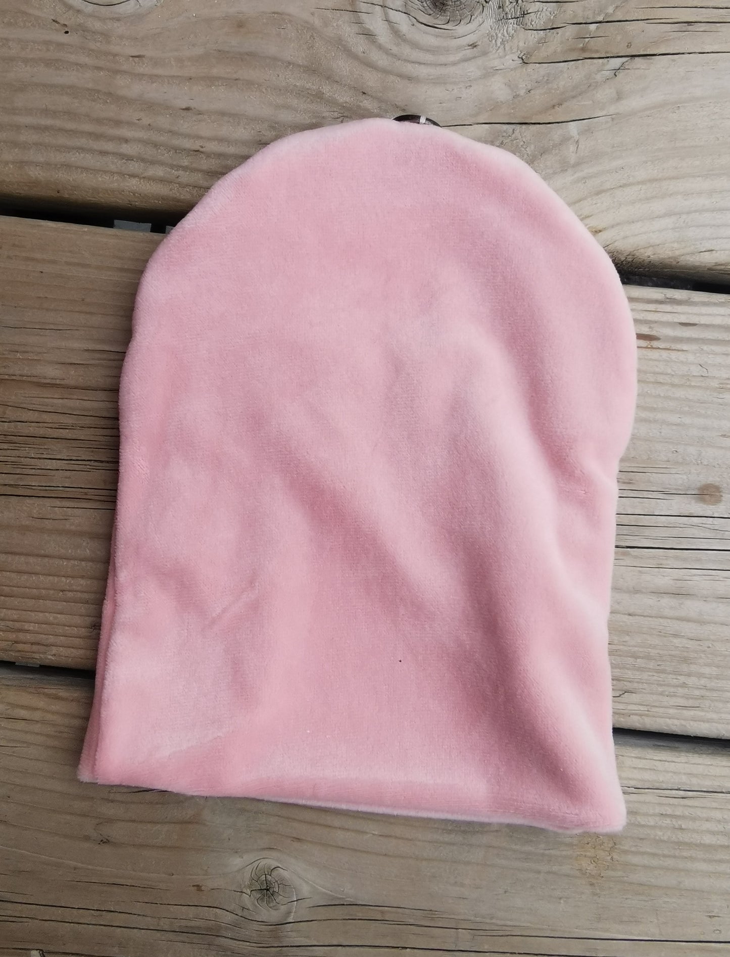 Tuque velour sans pompon avec snap 0-6mois