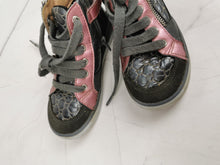 Load image into Gallery viewer, Chaussures gr:8 1/2 (26) Geox (C:VLG)

