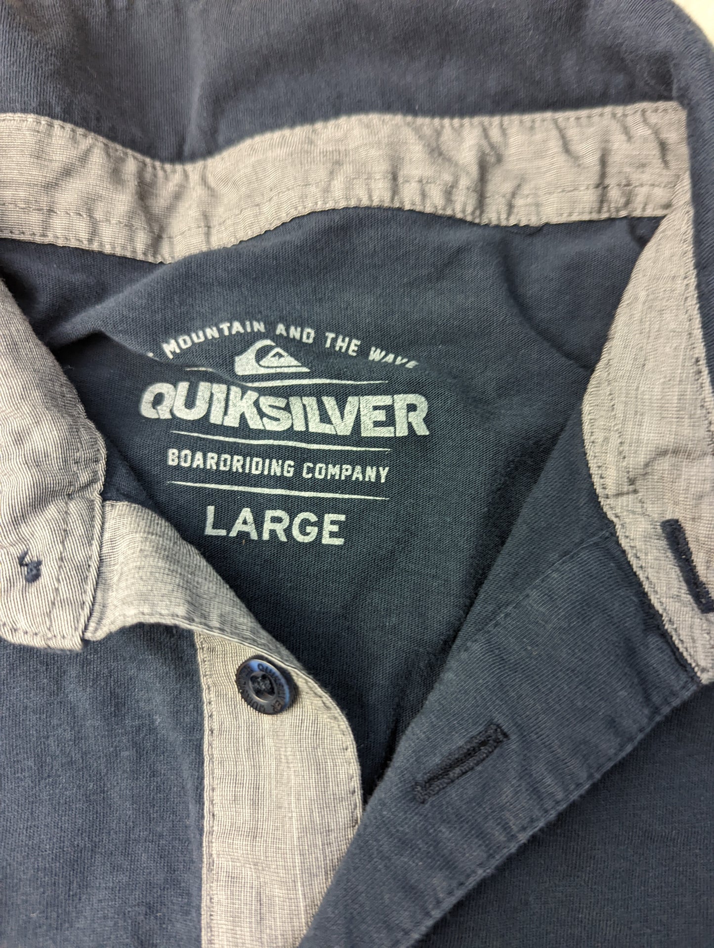 Chandail large Quiksilver (C:KL)